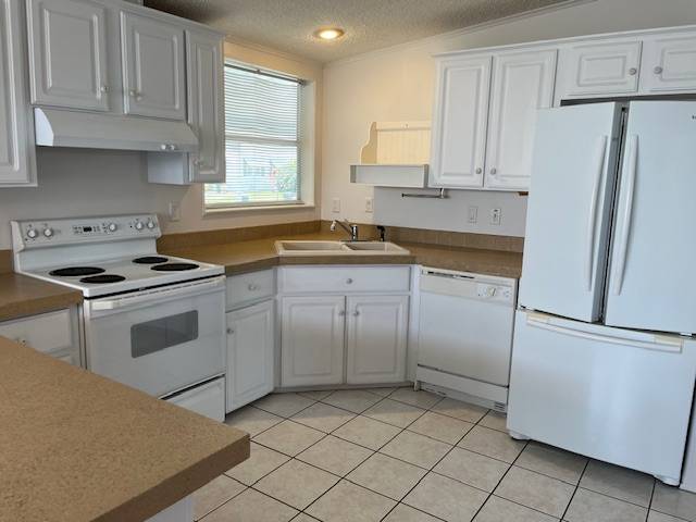 1276 Las Brisas Lane a Winter Haven, FL Mobile or Manufactured Home for Sale